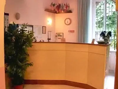 Hotel Rallye Milan 2*,